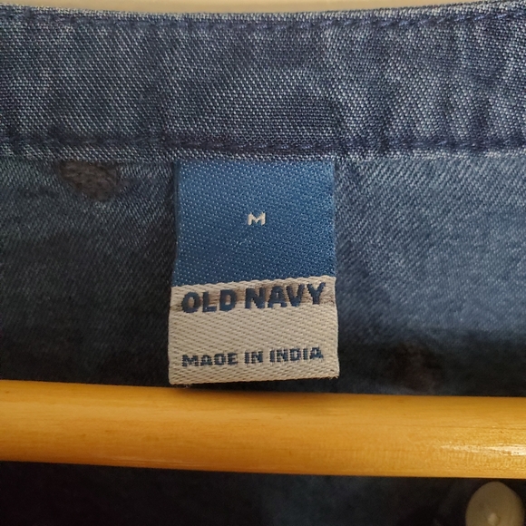 Old Navy Chambray Blue 3/4 Sleeve Blouse with Mandarin Collar. MED. Boho - Picture 3 of 11